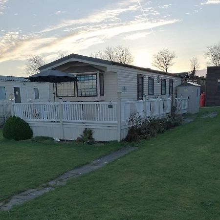 Cornwall Cornwall-Chapmanswell Caravan Holiday Park A30 B&B Bed And Breakfast #41 لاونسستون المظهر الخارجي الصورة