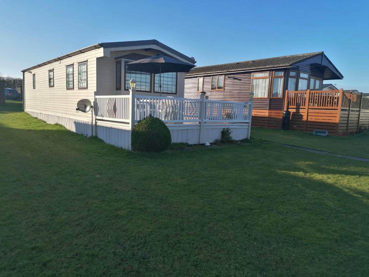 Cornwall Cornwall-Chapmanswell Caravan Holiday Park A30 B&B Bed And Breakfast #41 لاونسستون المظهر الخارجي الصورة
