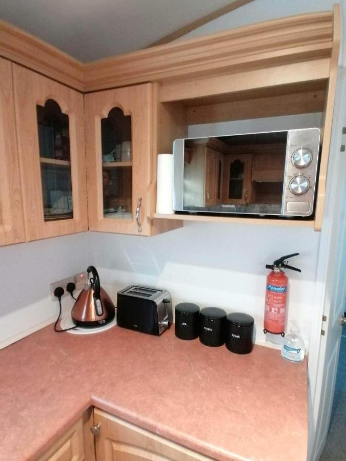 Cornwall Cornwall-Chapmanswell Caravan Holiday Park A30 B&B Bed And Breakfast #41 لاونسستون المظهر الخارجي الصورة