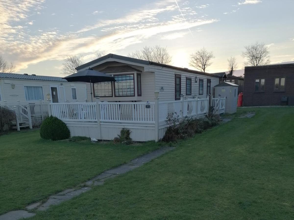 Cornwall Cornwall-Chapmanswell Caravan Holiday Park A30 B&B Bed And Breakfast #41 لاونسستون المظهر الخارجي الصورة